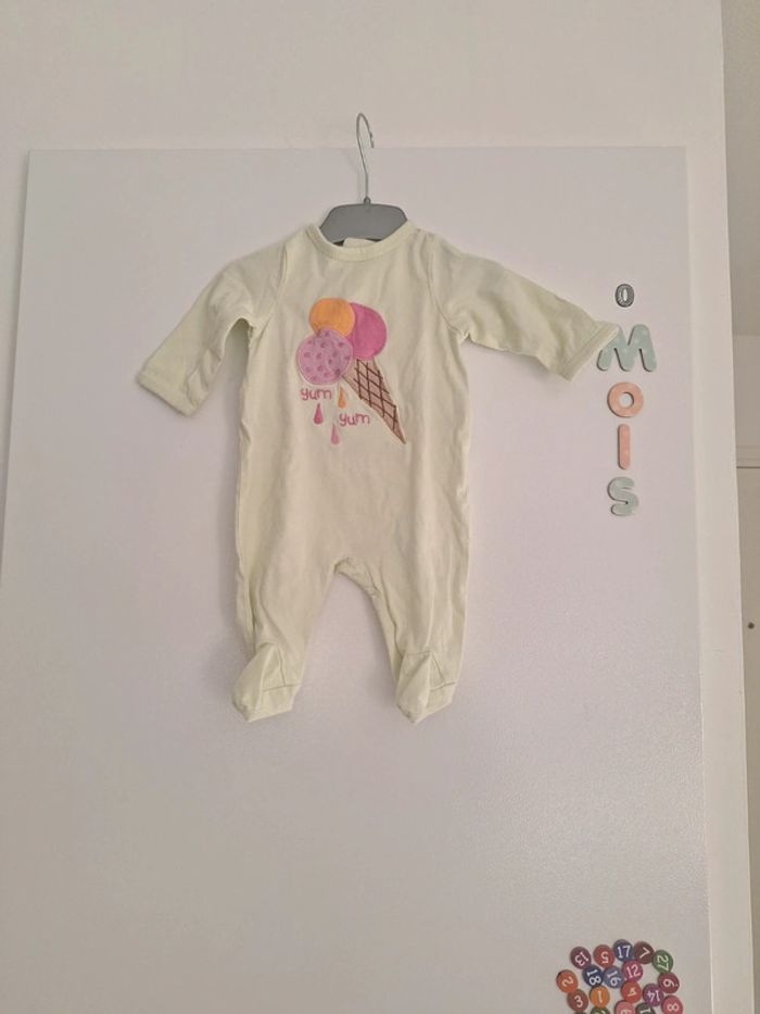 Pyjama - photo numéro 2