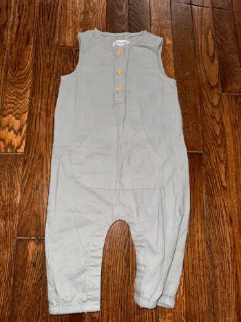 Combinaison vertbaudet  9 mois