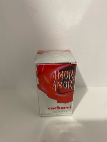 Parfum Amor Amor cacharel 30mk