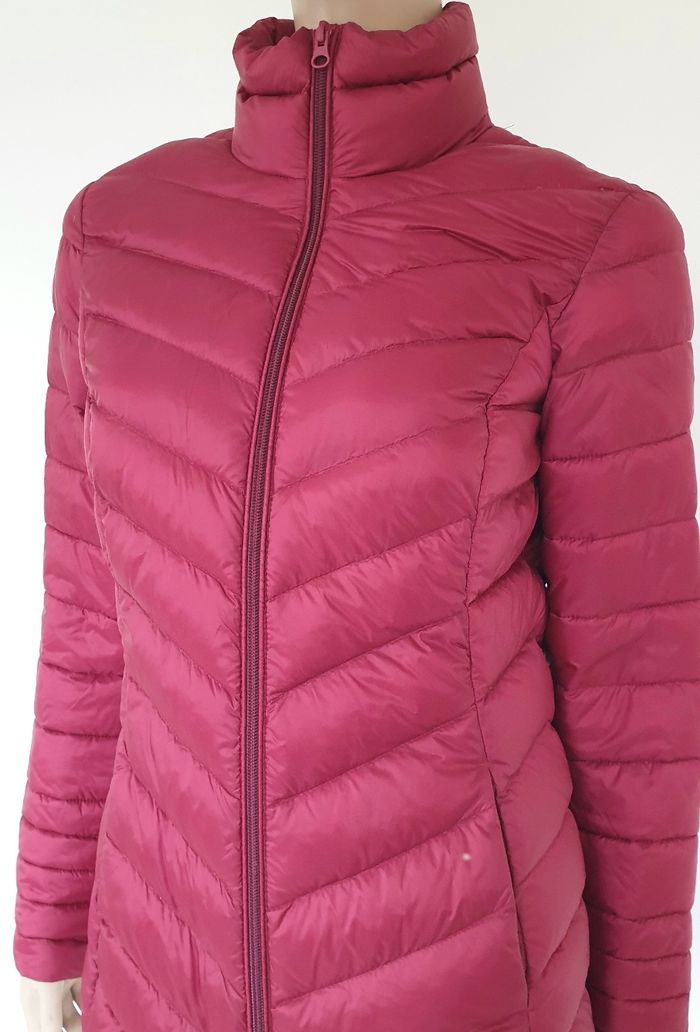 Doudoune bordeaux C&A T.36 - photo numéro 2