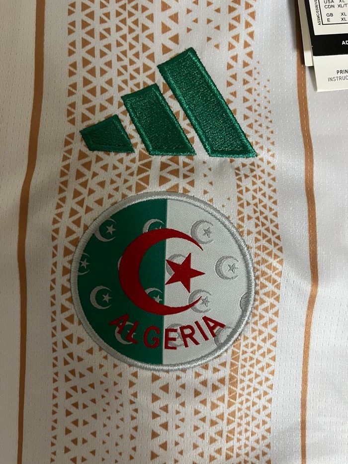 Maillot Algérie Coupe du Monde 2026 – Taille XL – Neuf - photo numéro 4