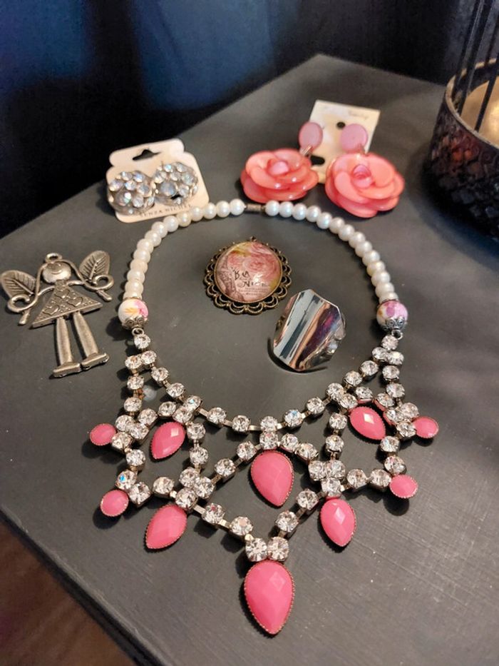 Lot de bijoux vintage et moderne varié - photo numéro 4