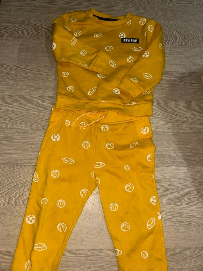 Ensemble jogging 24/36m