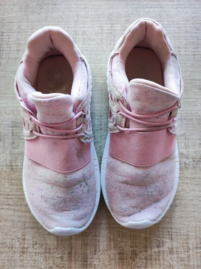 Baskets sans lacet taille 28
