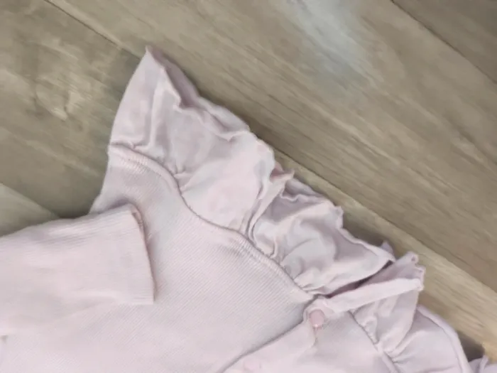 Petit gilet rose pas de marque taille 24 mois 86 cm - photo numéro 4