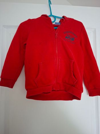 Sweat à capuche "Fire Brigade" - Rouge Éclatant