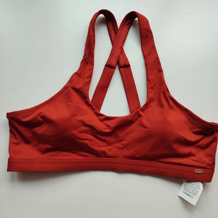 Haut de maillot de bain couleur terracotta pour femme de taille 36 C, O'Neill