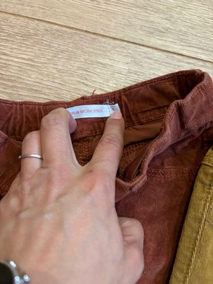 Lot de 2 pantalons 5 ans - photo numéro 4