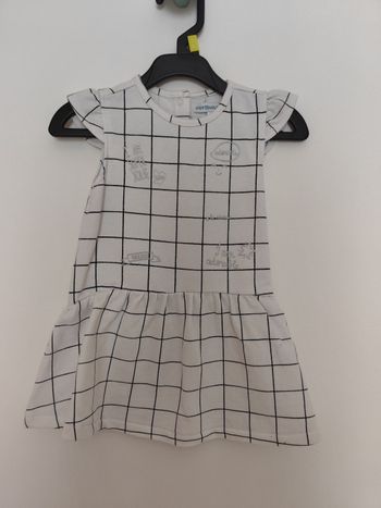 Robe blanche à carreaux 12 mois