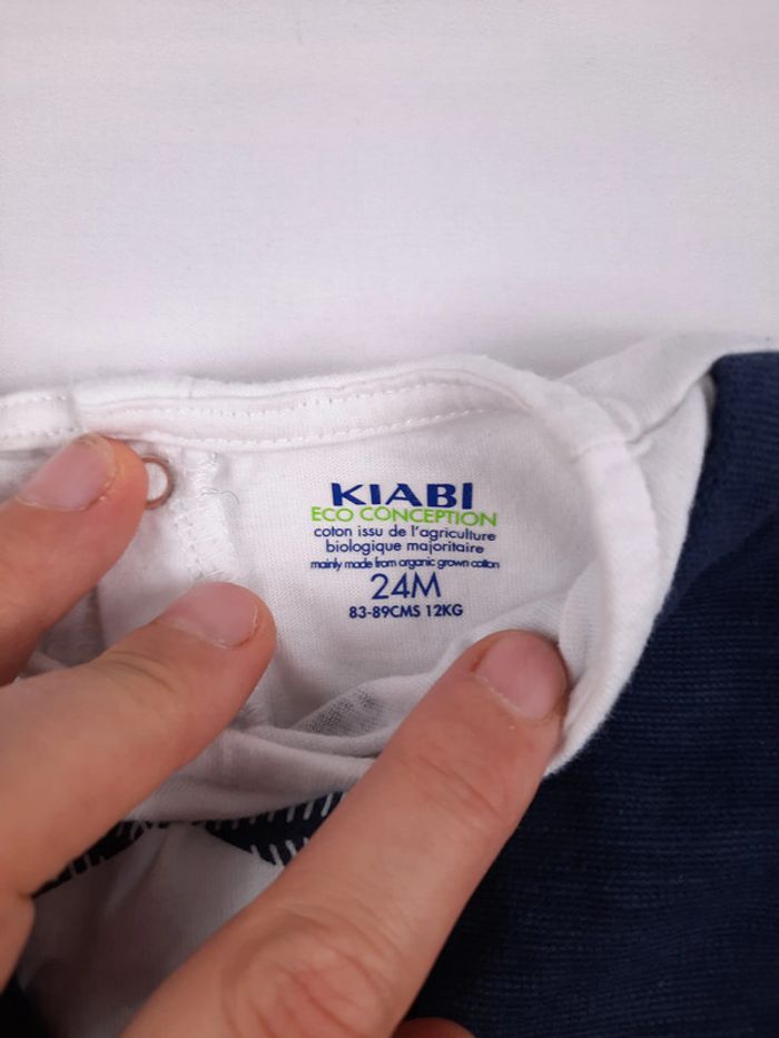 tee shirt manches longues Kiabi 24 mois - photo numéro 2
