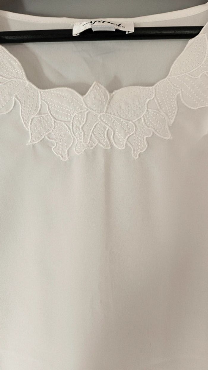 Blouse blanche fluide Afibel Taille 50- Élégante et légère - photo numéro 2