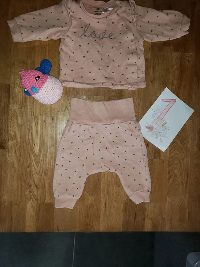 Ensemble 1 mois H&M - photo numéro 3