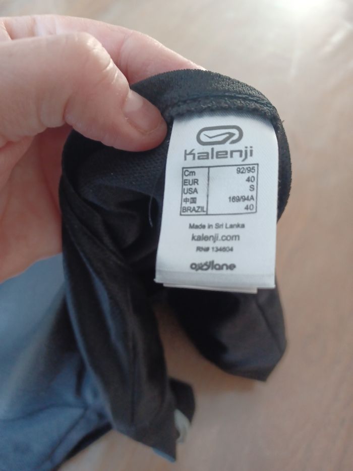 T shirt de sport running ou autre - photo numéro 5