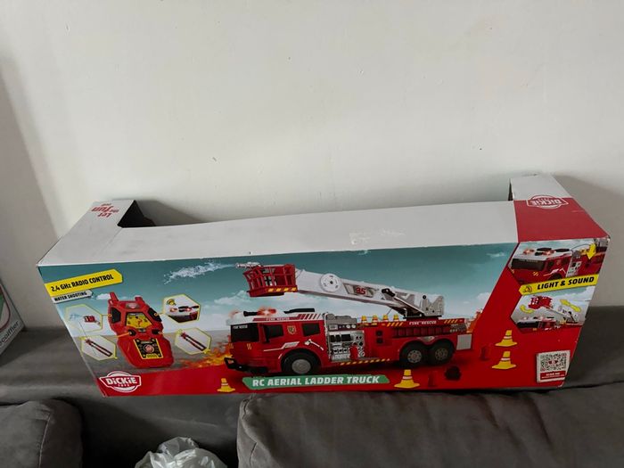 Grand de camion de pompier neuf dickie toys - photo numéro 2