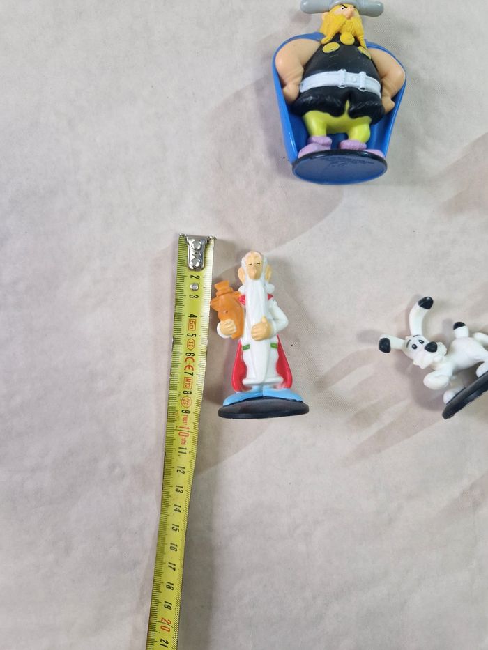Lot figurine Asterix et obelix  , McDonald's 2019 - photo numéro 10