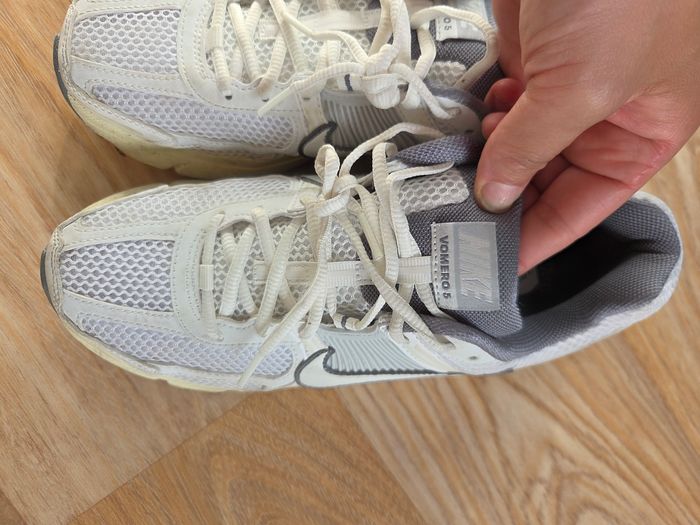 Nike Zoom vomero 5 beige 42 - photo numéro 5