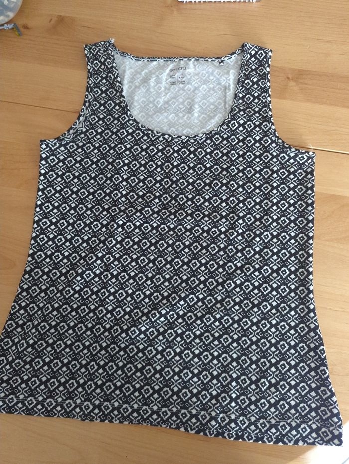 Débardeur sans manches noir et blanc a motif