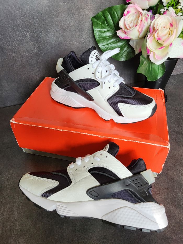 Nike Air Huarache OG Orca - Limited Edition - DD1868001 - Unisex - Size : 36.5 🌈🌈 - photo numéro 4