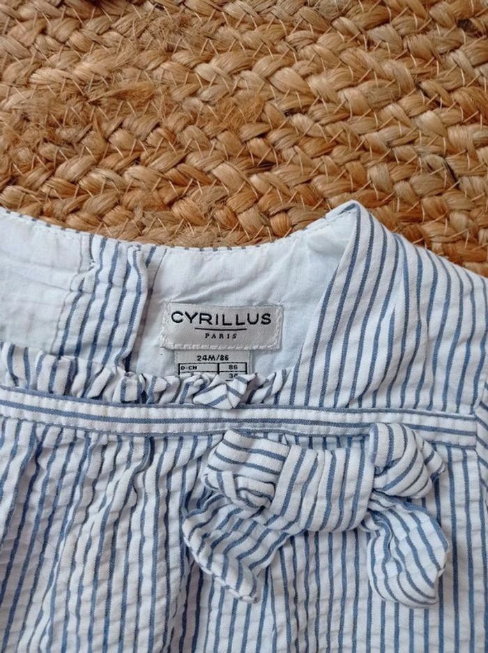 Robe Cyrillus - photo numéro 2