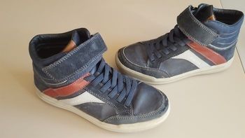 Geox baskets montantes  t 35