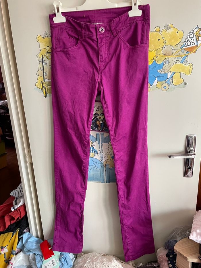 Pantalon couleur violine, taille 36, marque Kiabi - photo numéro 3