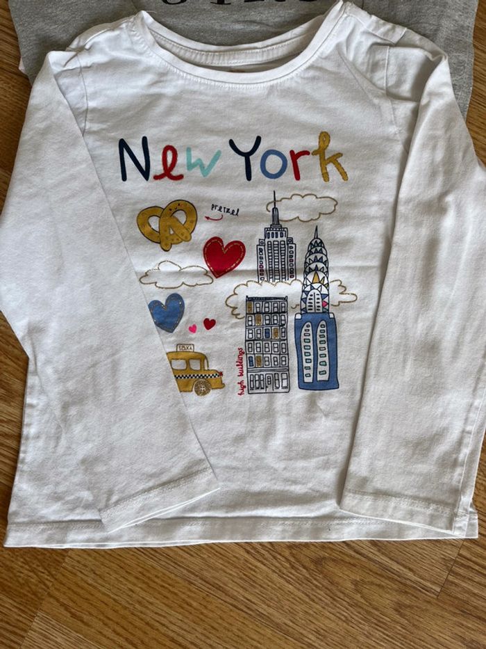 T-shirts Kiabi, C&A, H&M taille 110 / 5 ans. - photo numéro 2