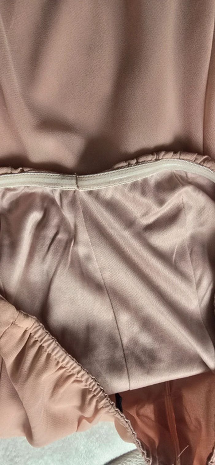 robe dégriffée rose poudré avec cape amovible Taille 36/S défauts - photo numéro 14