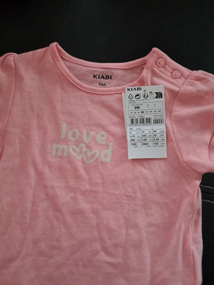 Tshirt neuf - photo numéro 2