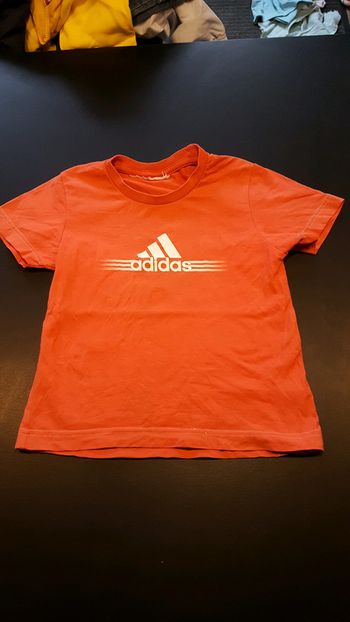 T shirt adidas 6 ans