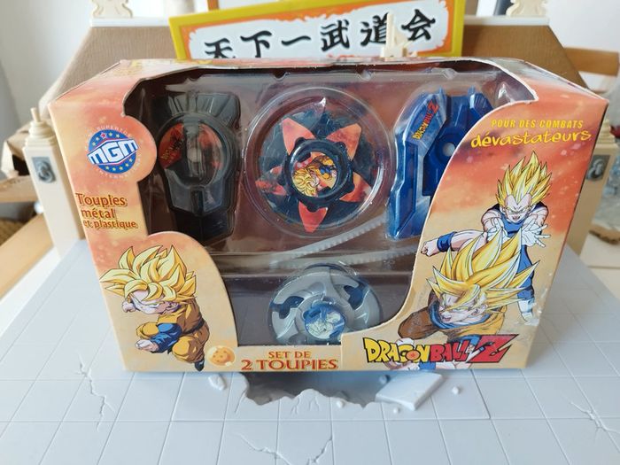 Set de 2 toupies Dragon Ball Z DBZ Goten Freezer Frieza Freeza rare