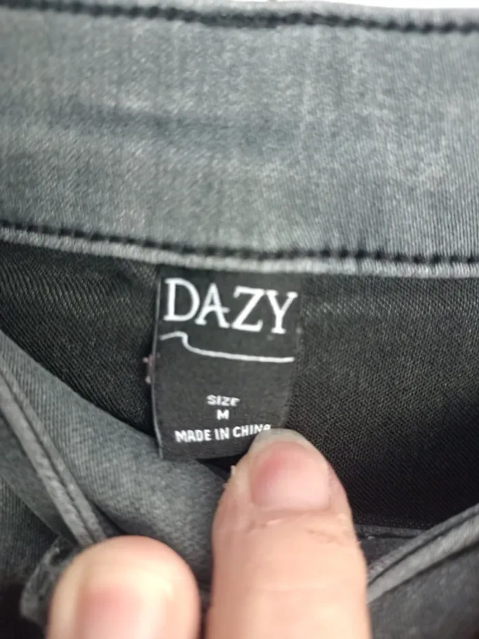 Jean femme Dazy taille M - photo numéro 3