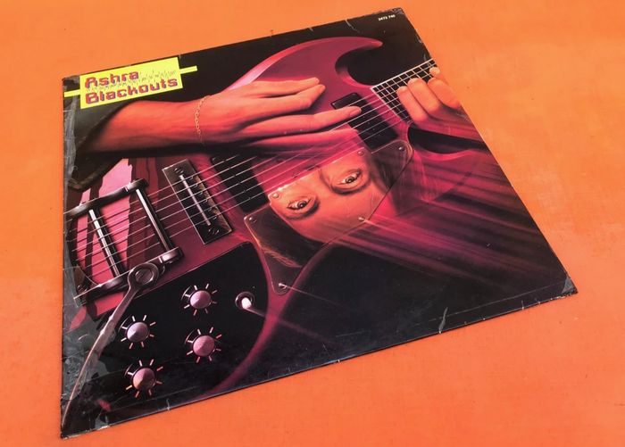 Vinyle 33 tours Ashra (Ash Ra Tempel) Blackouts (1977) Virgin 2473 740 - photo numéro 8
