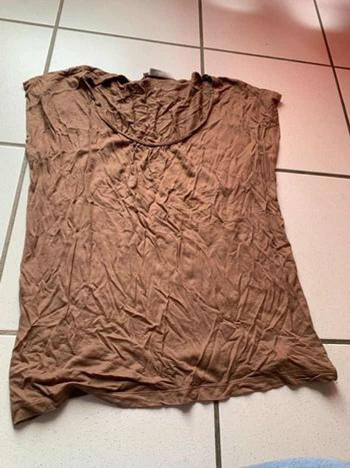 tee shirt marron, beige foncé, 42/44