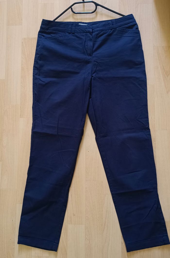 Pantalon chino bleu marine Camaïeu