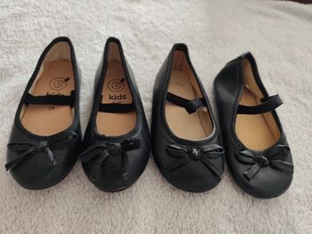 Lot 2 paires ballerines fille noir pointure 24