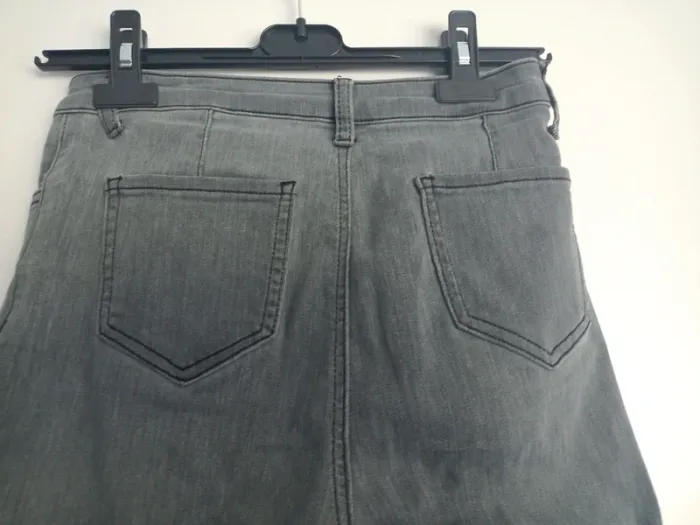 Jean femme Dazy taille M - photo numéro 4