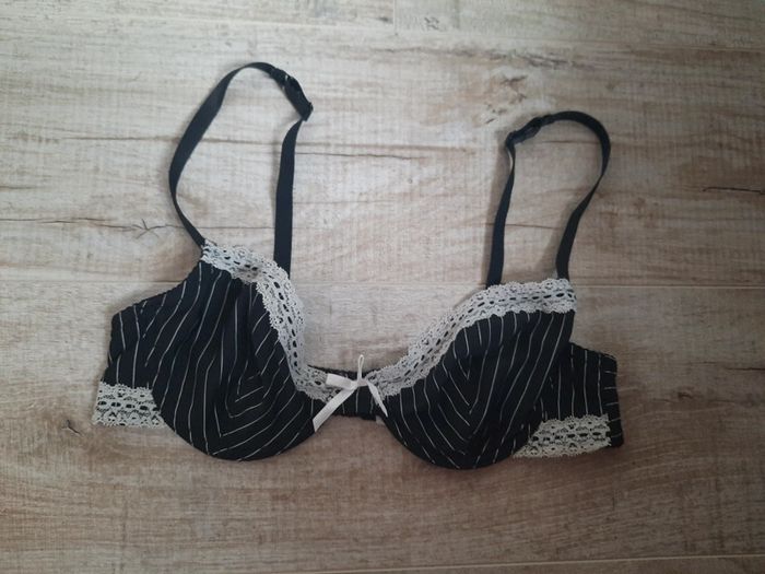 Soutien gorge 90C