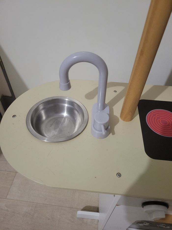 Cuisinière en bois avec accessoires - photo numéro 4