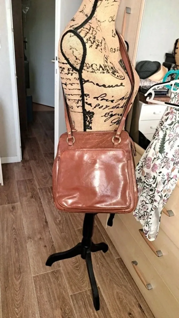 Sac à main en cuir KATANA - photo numéro 2