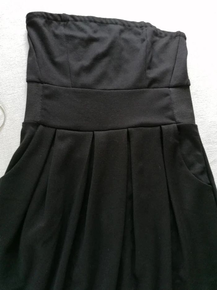 Petite robe noire - photo numéro 2