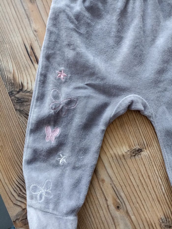 Pyjama 2 pièces 6 mois - photo numéro 4