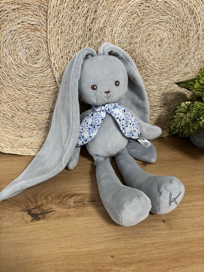 Doudou grand lapin lapinoo bleu velours kaloo 32 cm