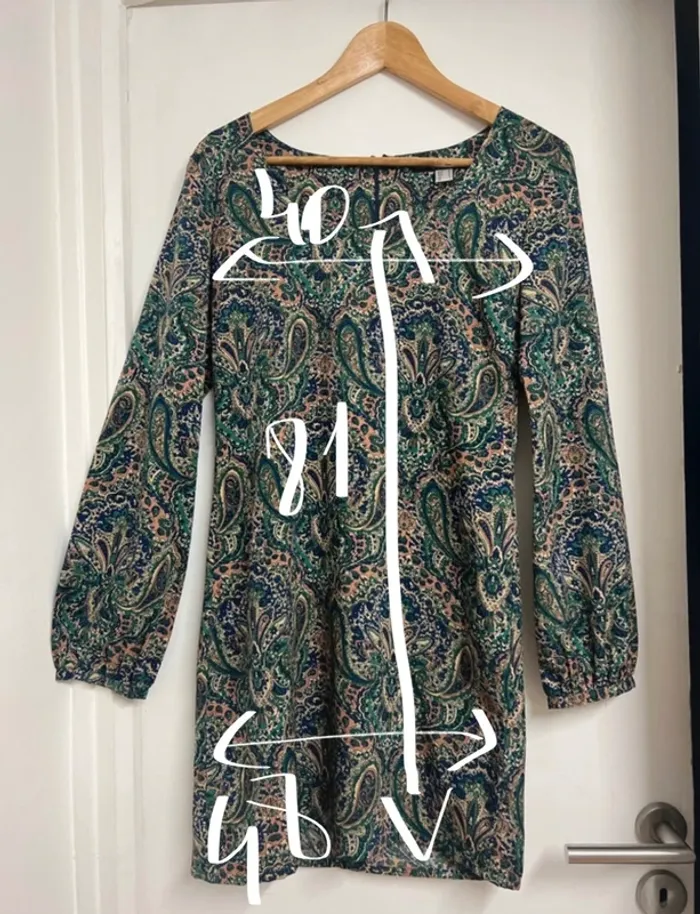 Sublime robe chic parisienne neuve - taille 36 - photo numéro 3