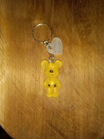 Porte clé ourson cœur résine epoxy