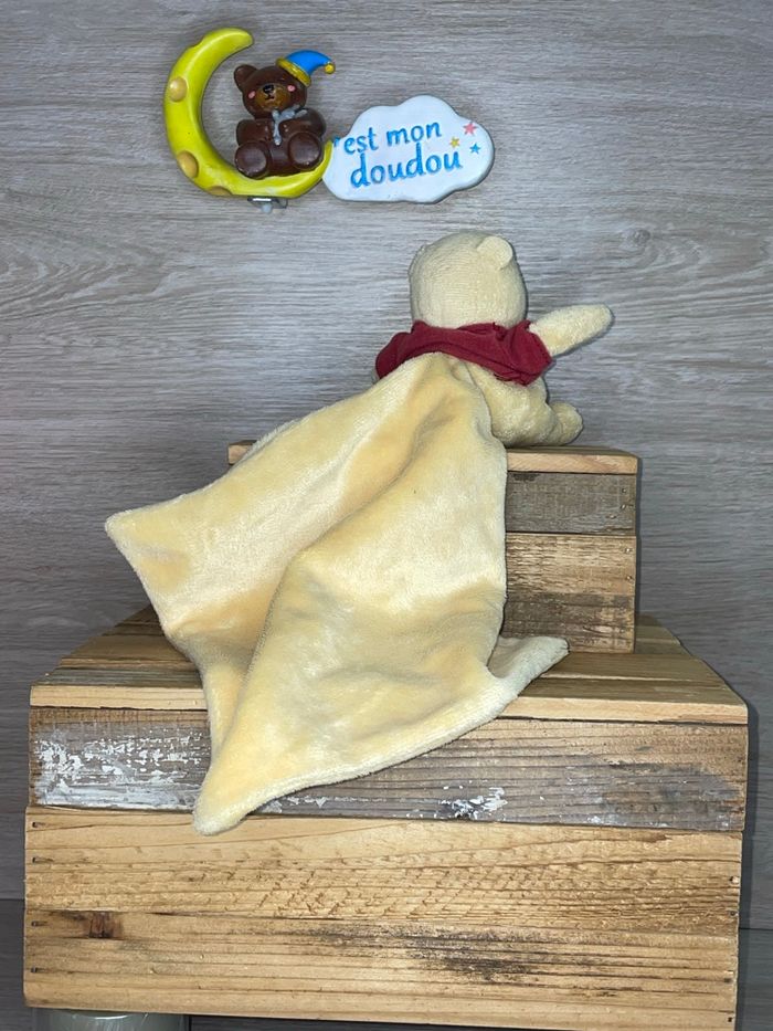 DY70 doudou winnie l’ourson 🐻 - photo numéro 2