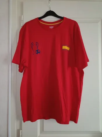 T-shirt Kloane