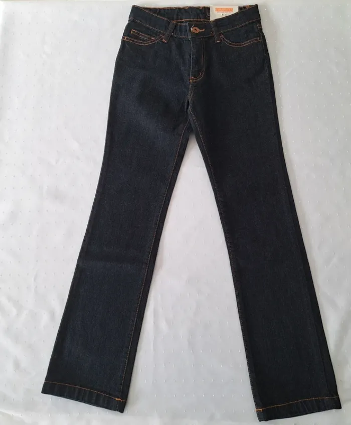 Jean Neuf Etiqueté marque COMPLICES Taille 30 (9-10 ans) - photo numéro 2