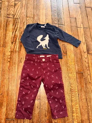 T-shirt et pantalon ikks 6 mois