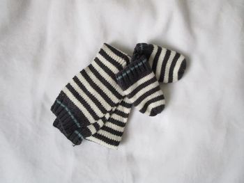 Ensemble écharpe et gants NEUF