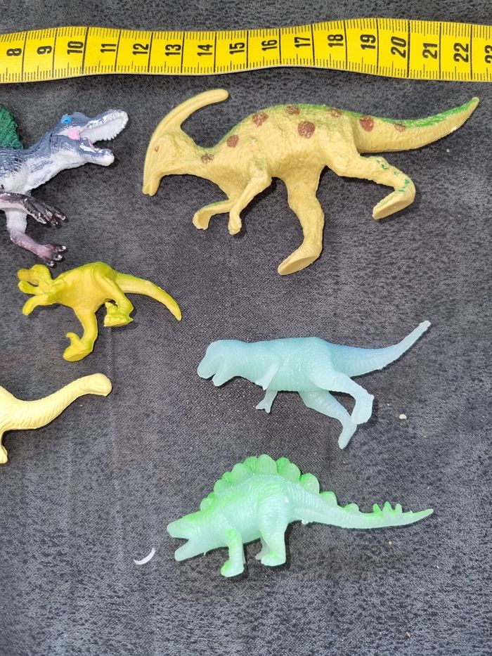 Lot dinosaures - photo numéro 3